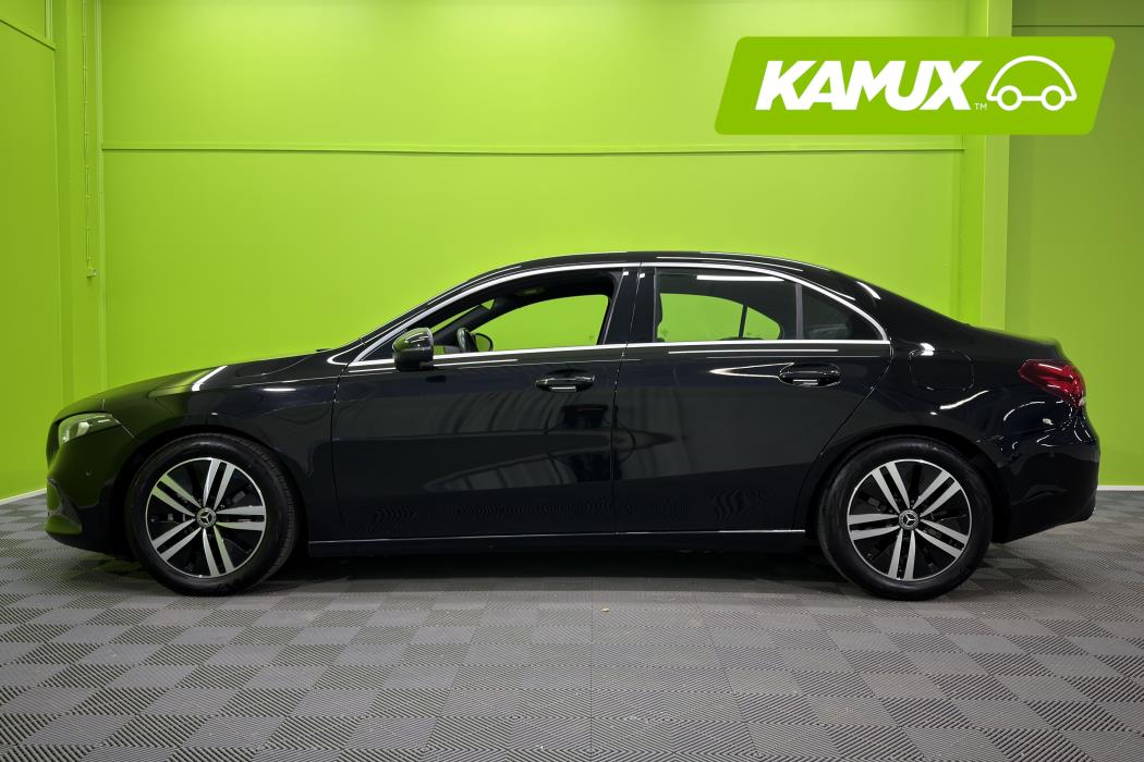 Mercedes-Benz A 2023
