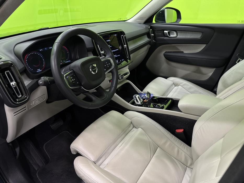 Volvo XC40 2022