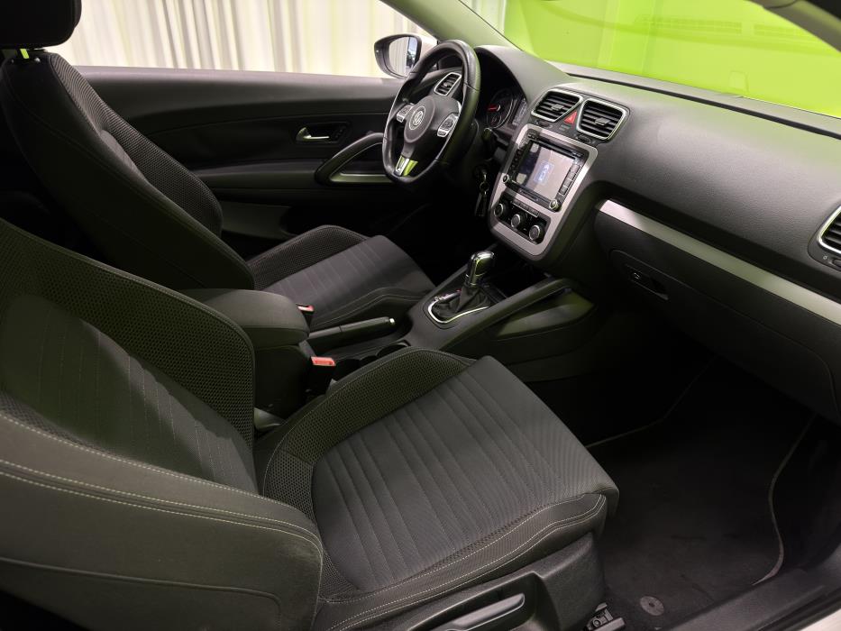 Volkswagen Scirocco 2011
