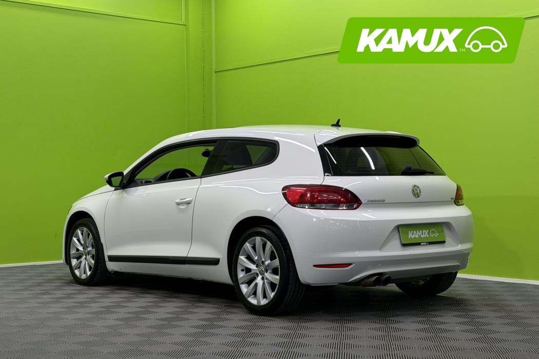 Volkswagen Scirocco 2011