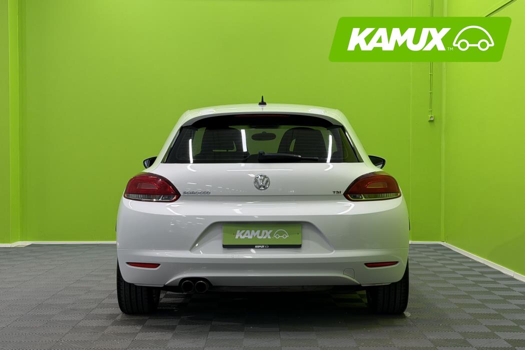 Volkswagen Scirocco 2011