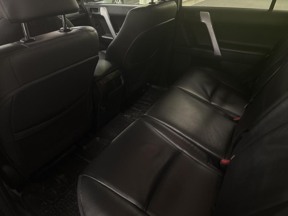 Toyota Land Cruiser 2015