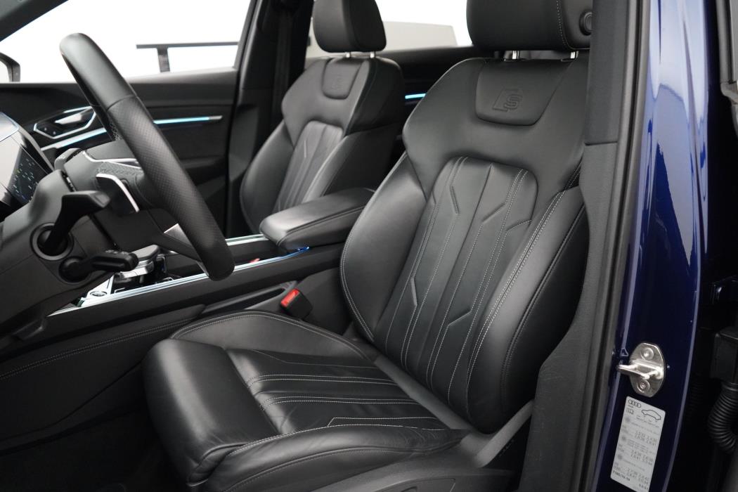 Audi e-tron 2023