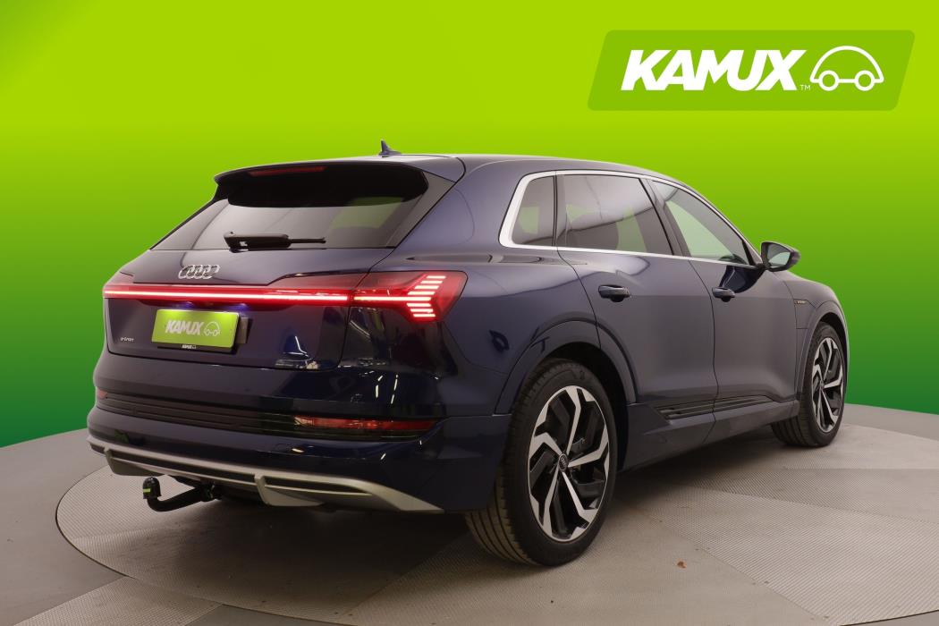 Audi e-tron 2023