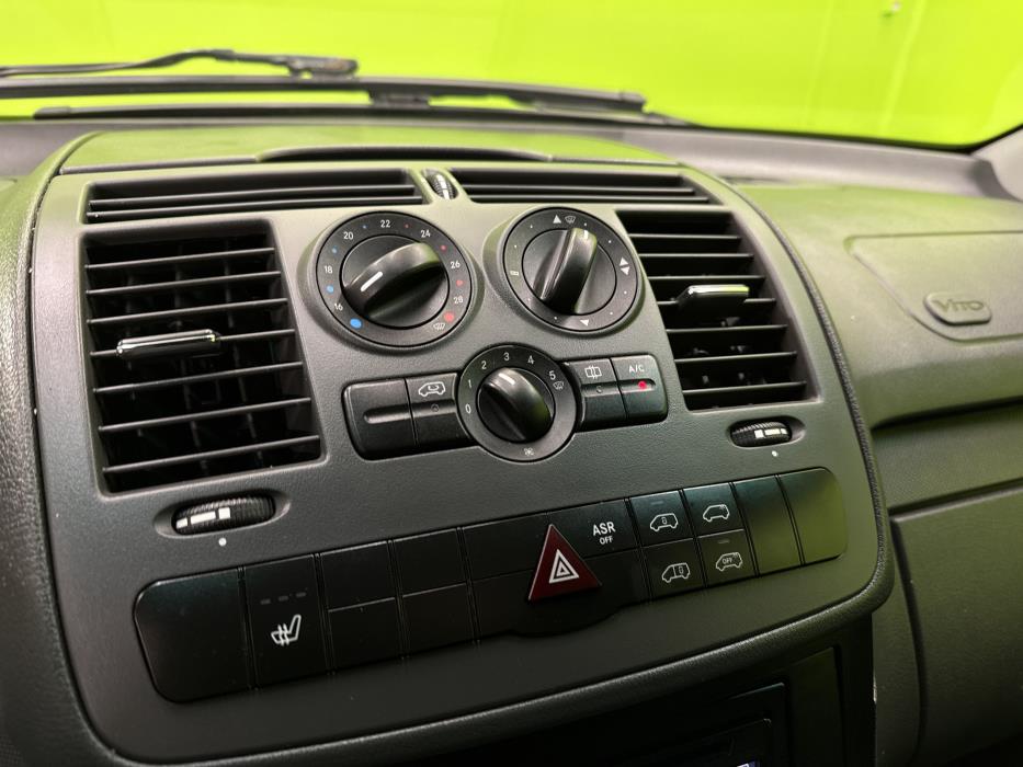 Mercedes-Benz Vito 2012