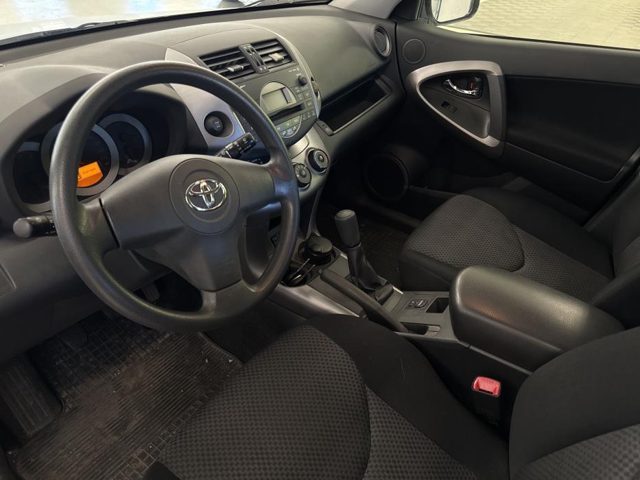 Toyota RAV4 2009