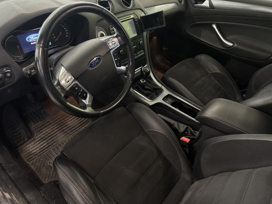 Ford Mondeo 2014