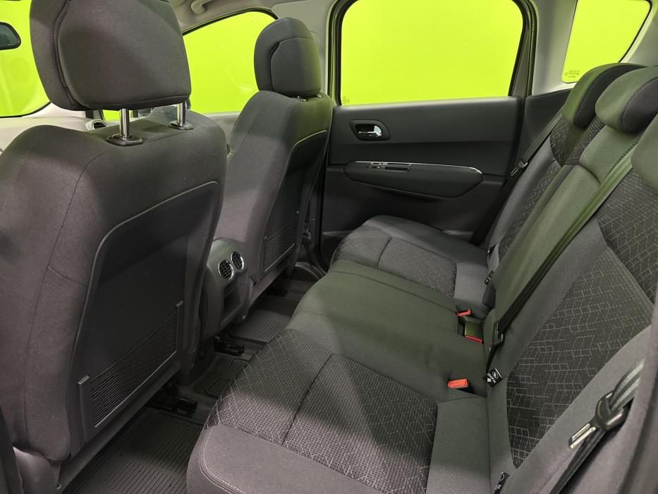 Peugeot 3008 2015