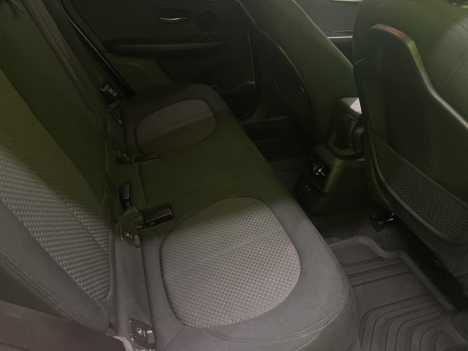 BMW 225 2019