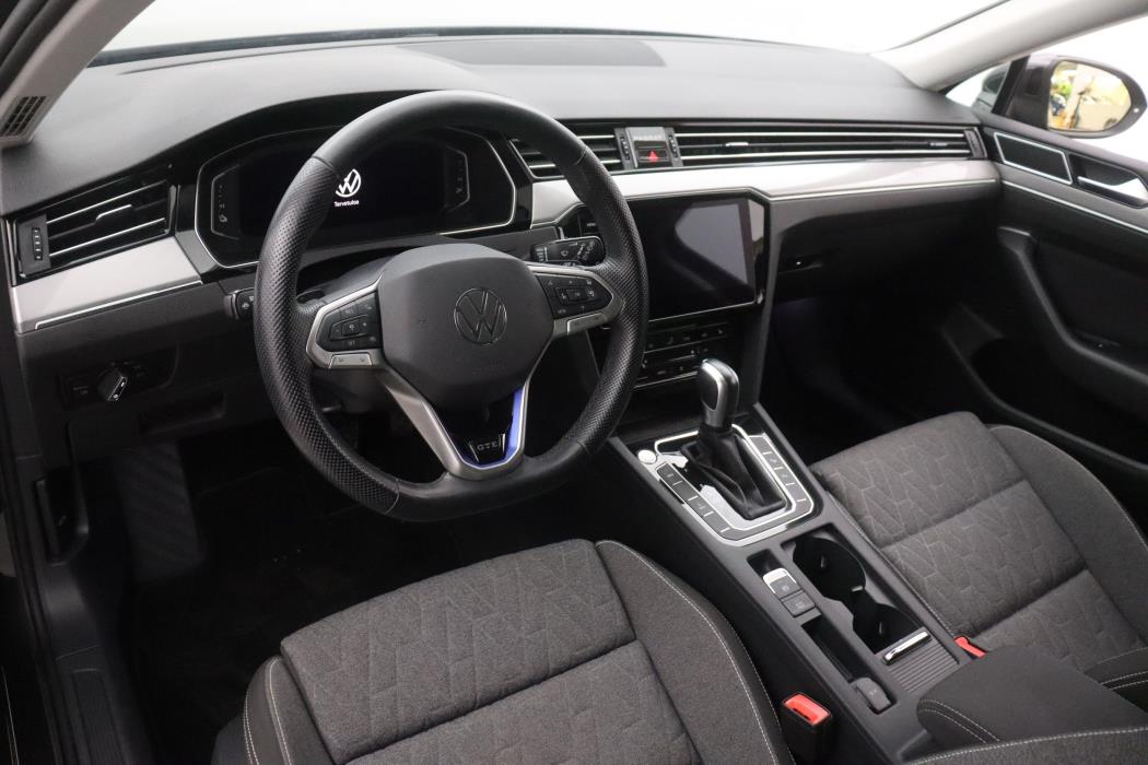 Volkswagen Passat 2023