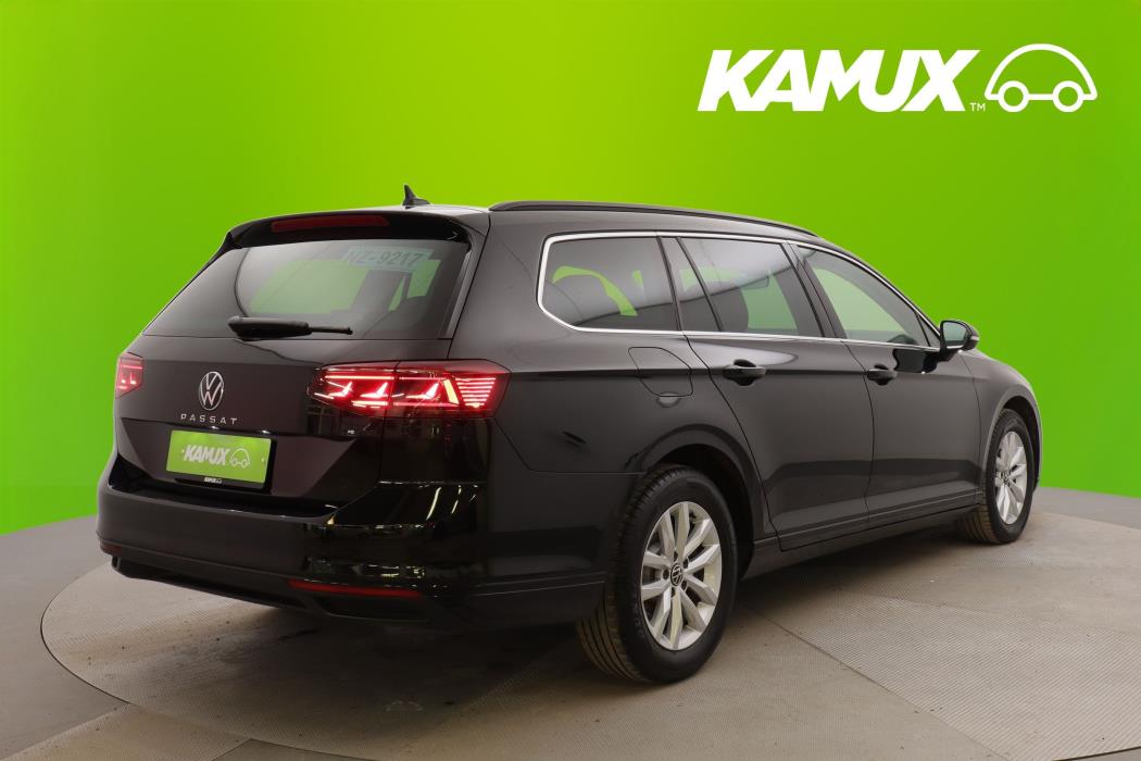 Volkswagen Passat 2023