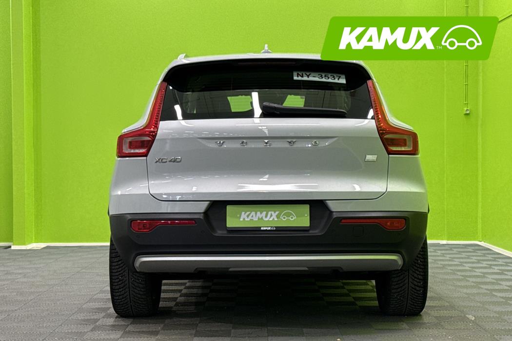Volvo XC40 2021