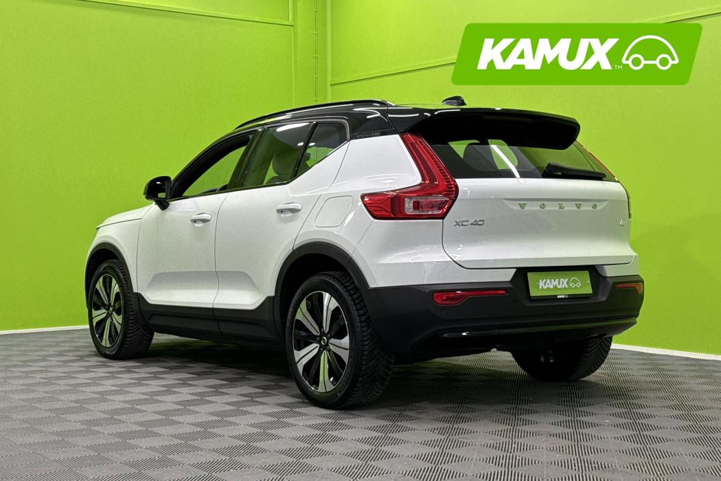 Volvo XC40 2023