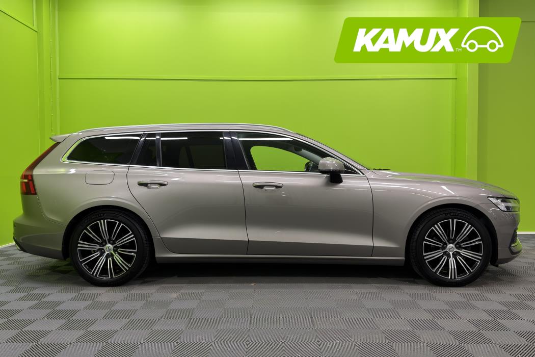 Volvo V60 2022