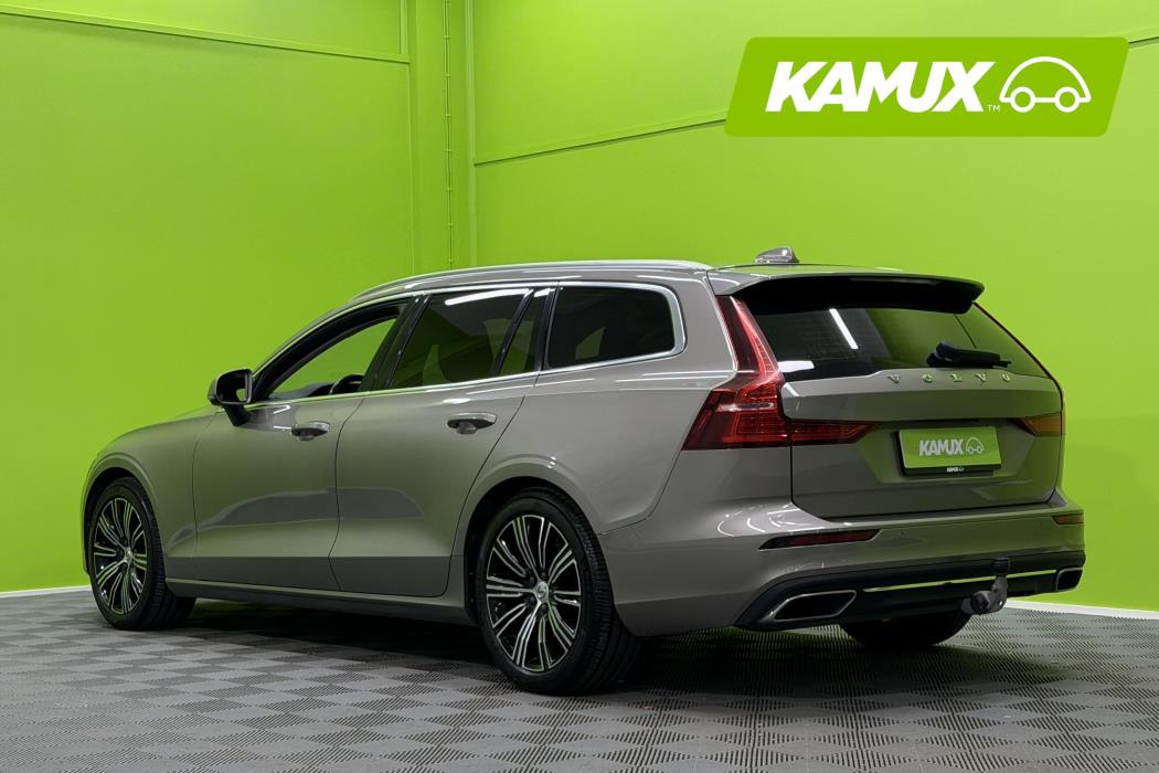Volvo V60 2022