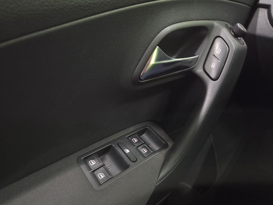 Volkswagen Polo 2013
