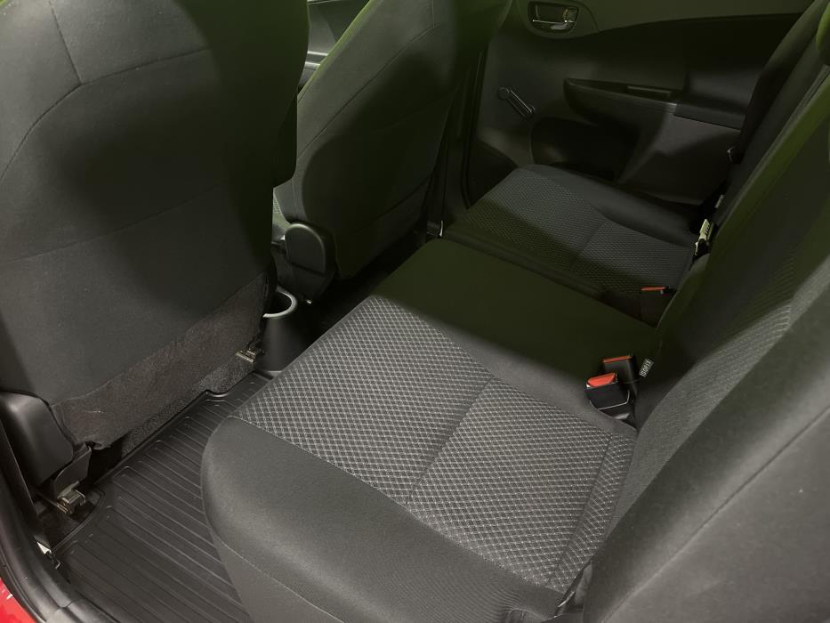 Toyota Verso-S 2014