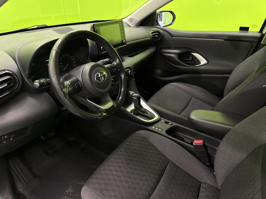 Toyota Yaris 2021