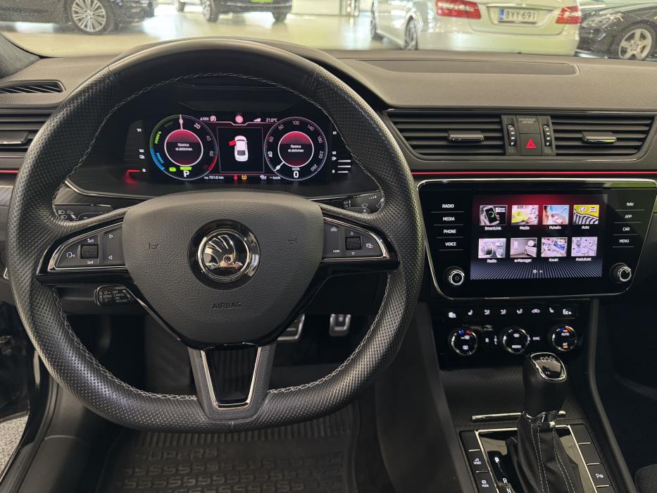 Skoda Superb 2021