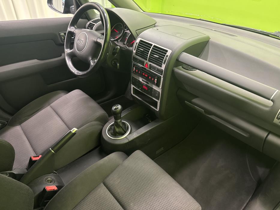 Audi A2 2003