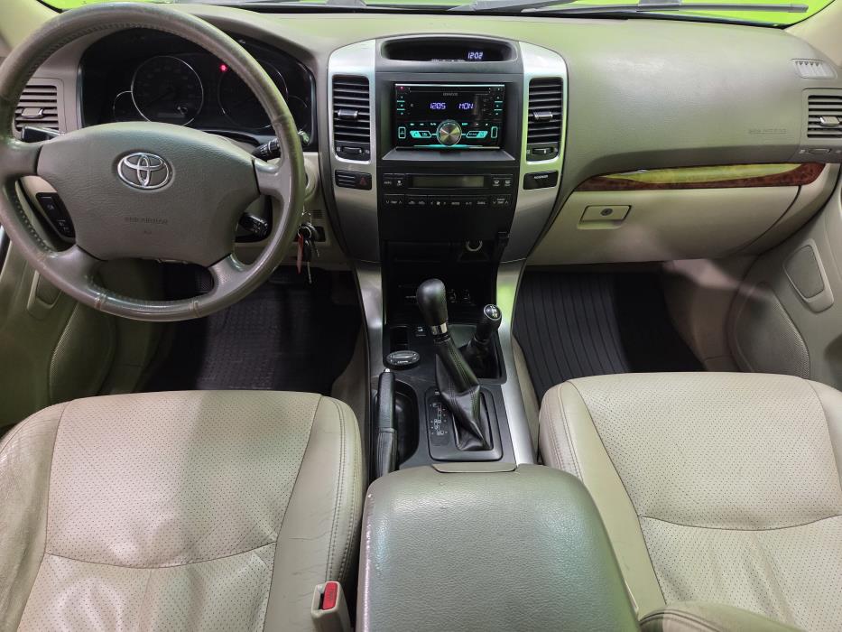 Toyota Land Cruiser 2005