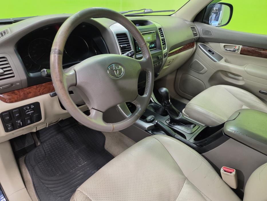 Toyota Land Cruiser 2005