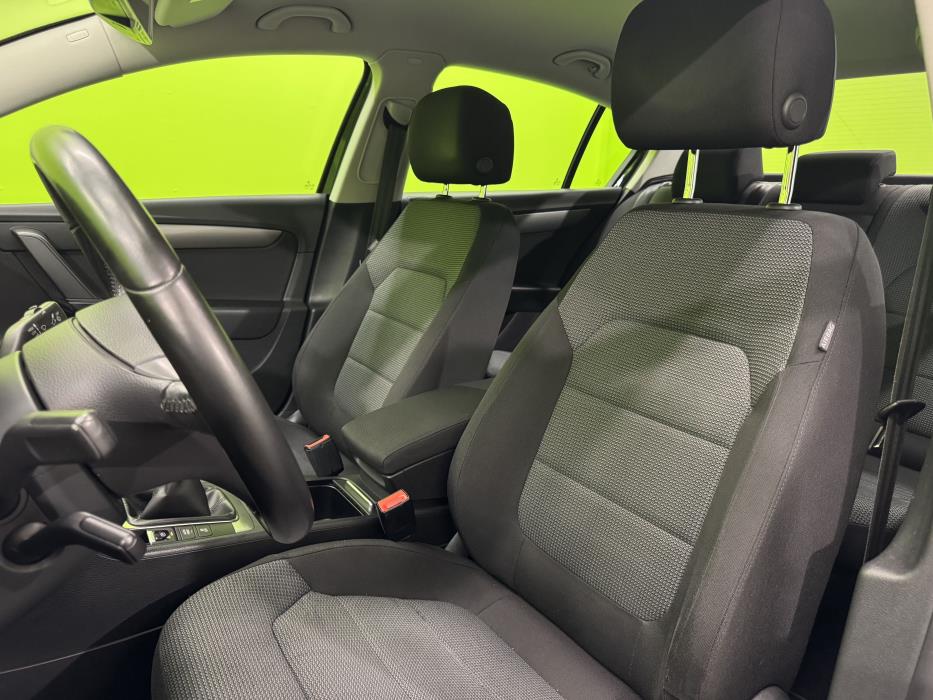 Volkswagen Passat 2012