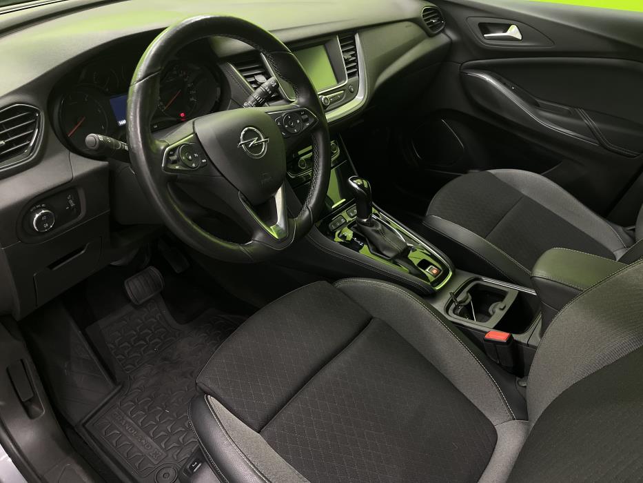 Opel Grandland X 2020