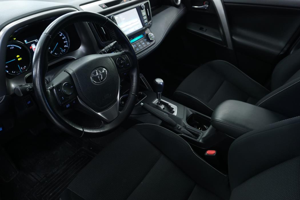 Toyota RAV4 2017