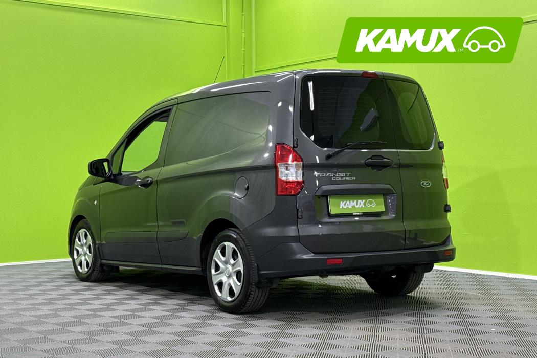 Ford Transit Courier 2021