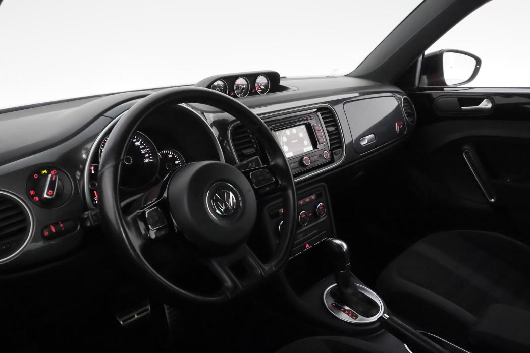 Volkswagen Beetle 2012