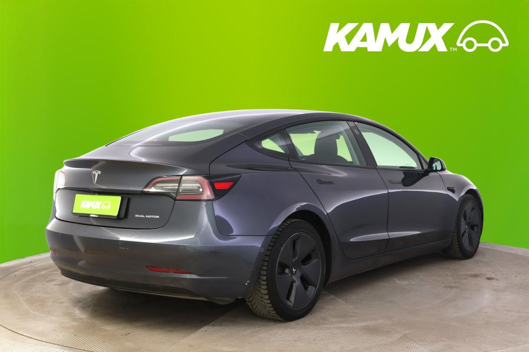 Tesla Model 3 2021