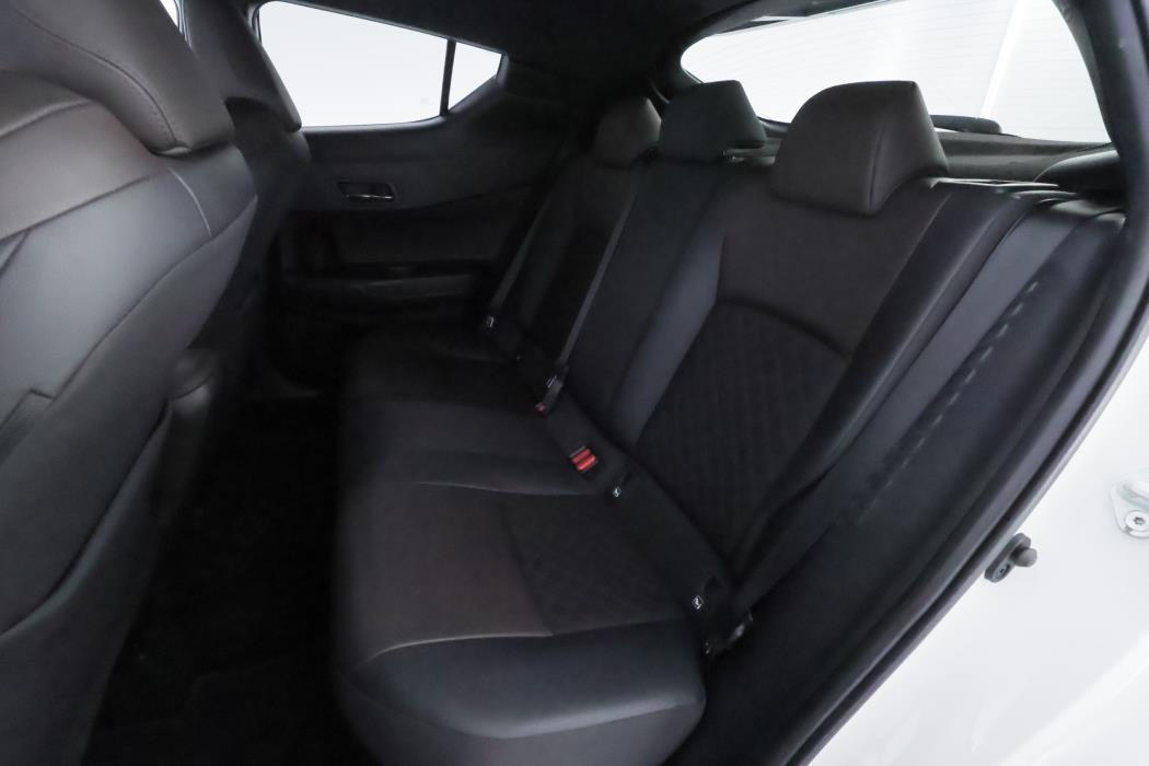 Toyota C-HR 2016