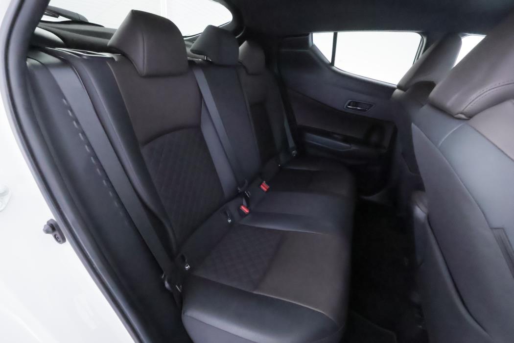 Toyota C-HR 2016