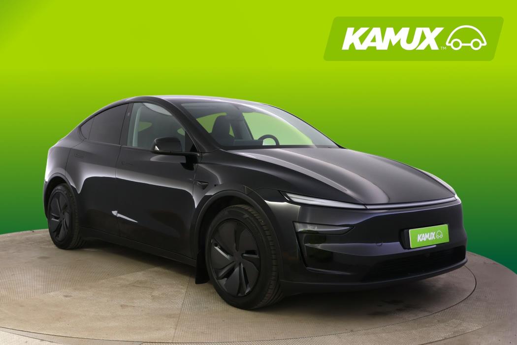 Tesla Model Y 2025