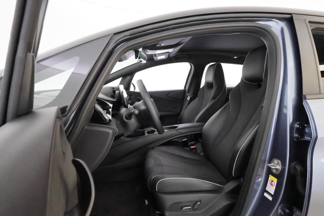 BYD Dolphin 2023