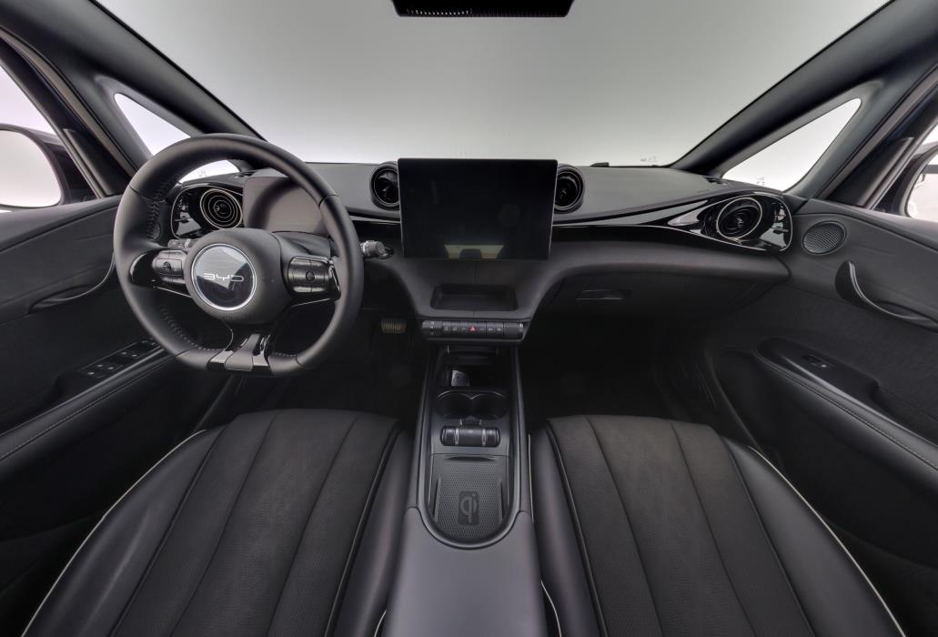 BYD Dolphin 2023