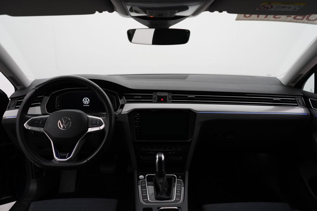 Volkswagen Passat 2022