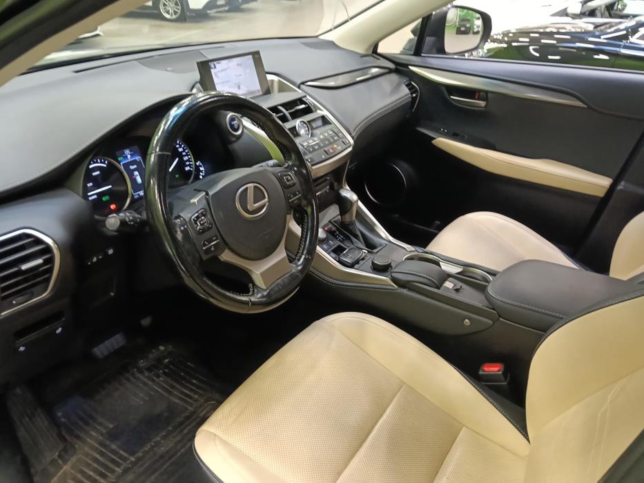Lexus NX 2017