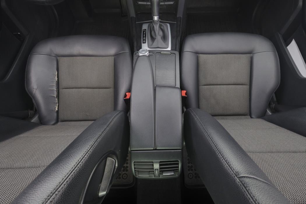 Mercedes-Benz E 2010