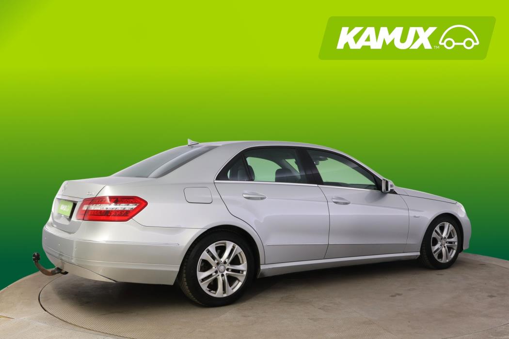 Mercedes-Benz E 2010