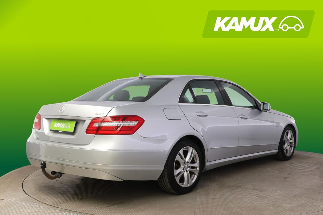 Mercedes-Benz E 2010