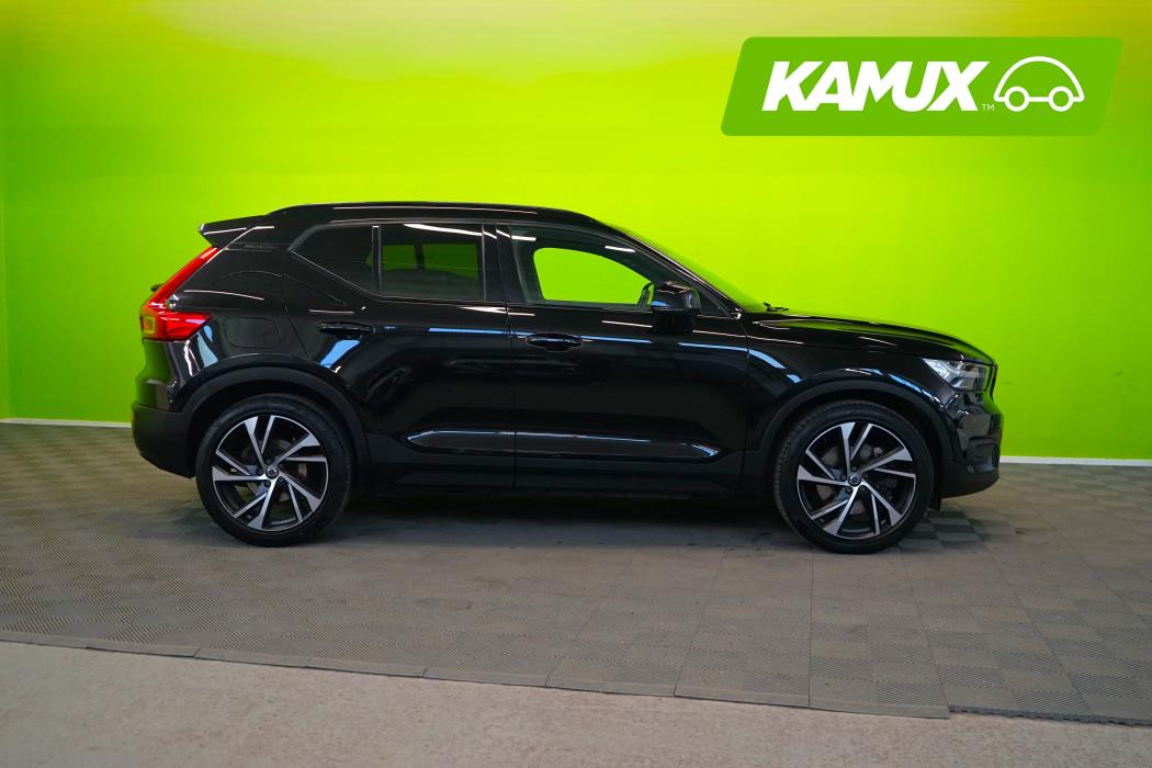 Volvo XC40 2021