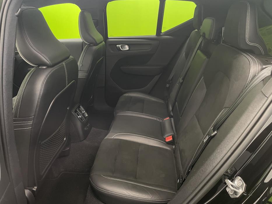 Volvo XC40 2021