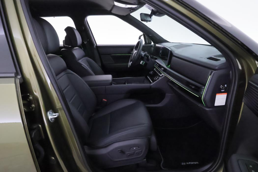 Hyundai Santa Fe 2025