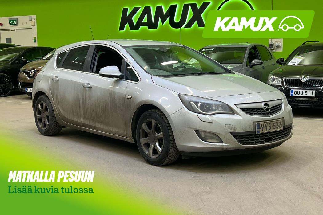 Opel Astra 2011