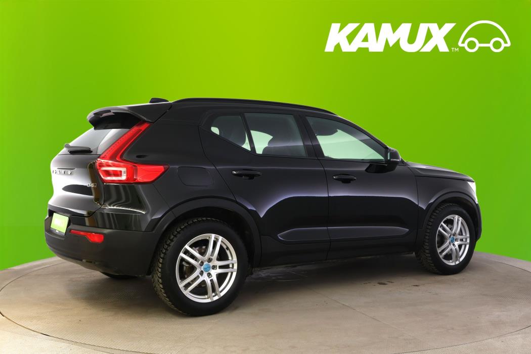 Volvo XC40 2021