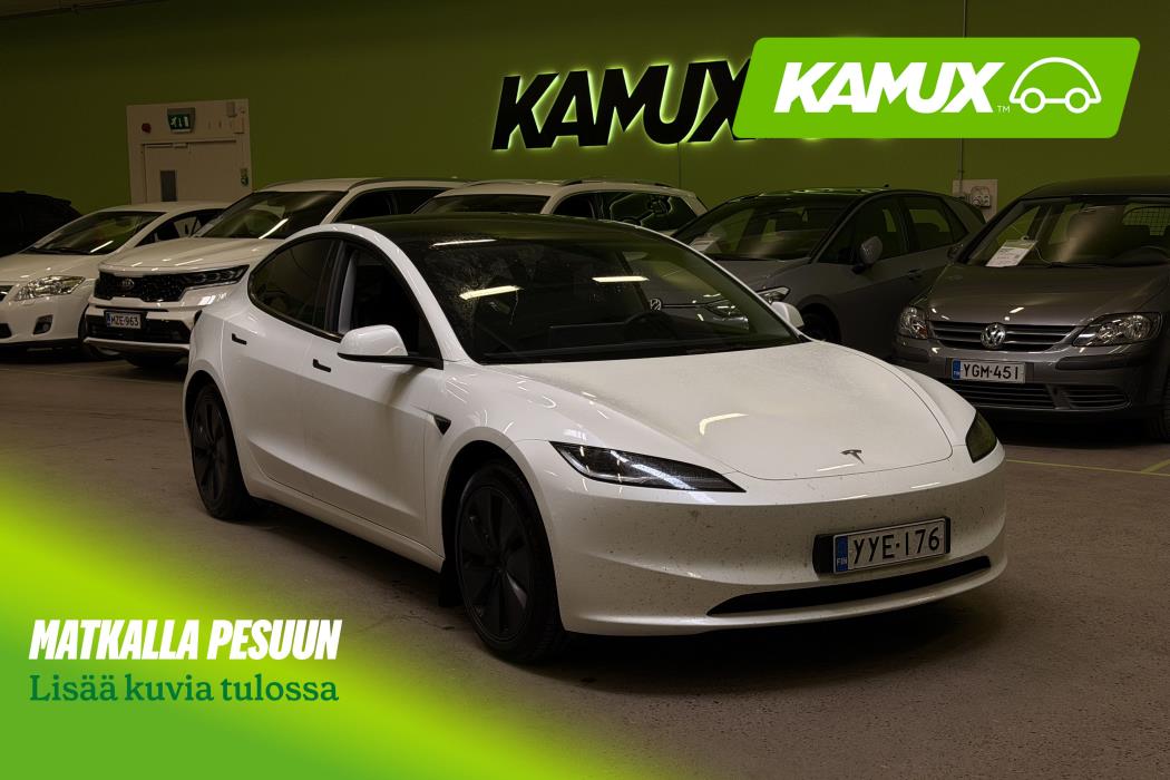 Tesla Model 3 2024