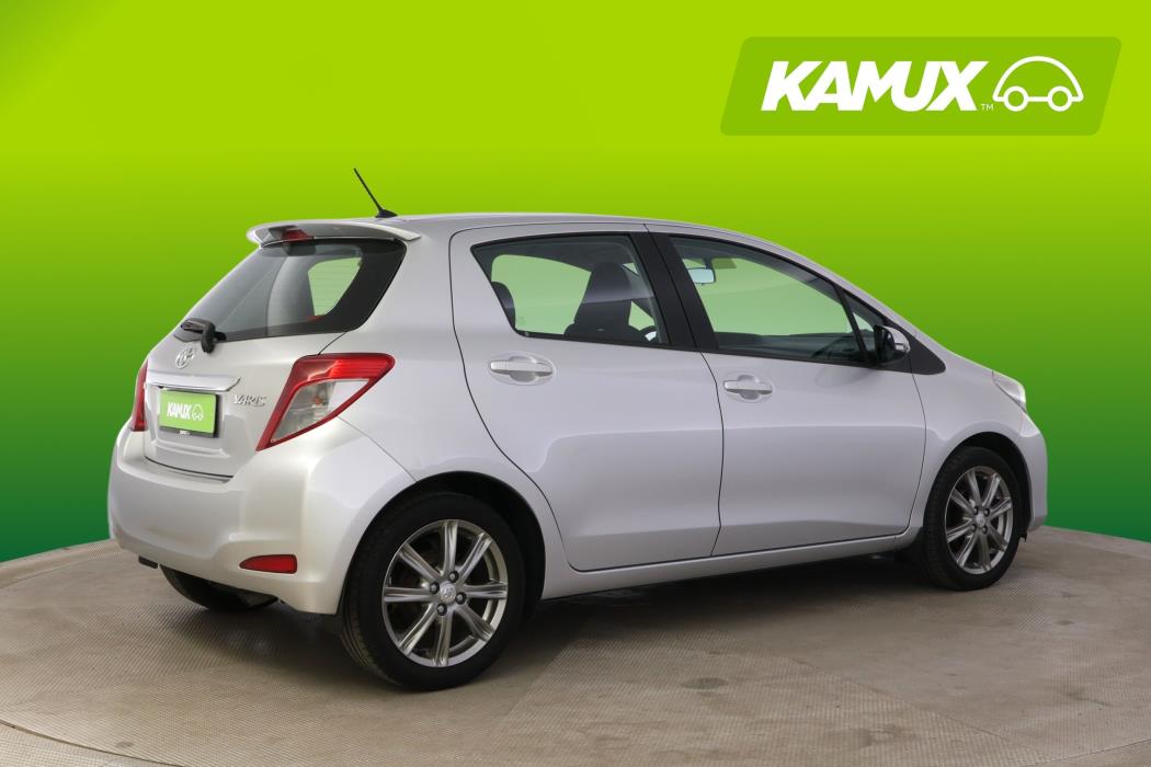 Toyota Yaris 2012