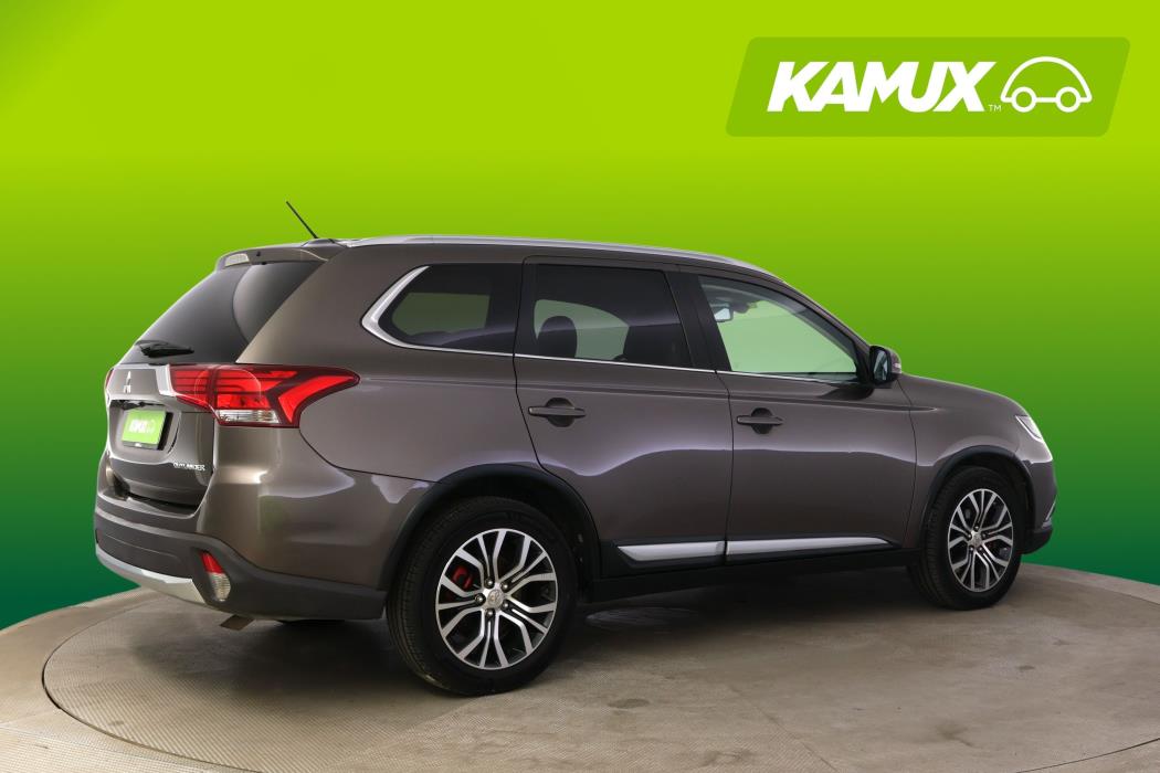 Mitsubishi Outlander 2016
